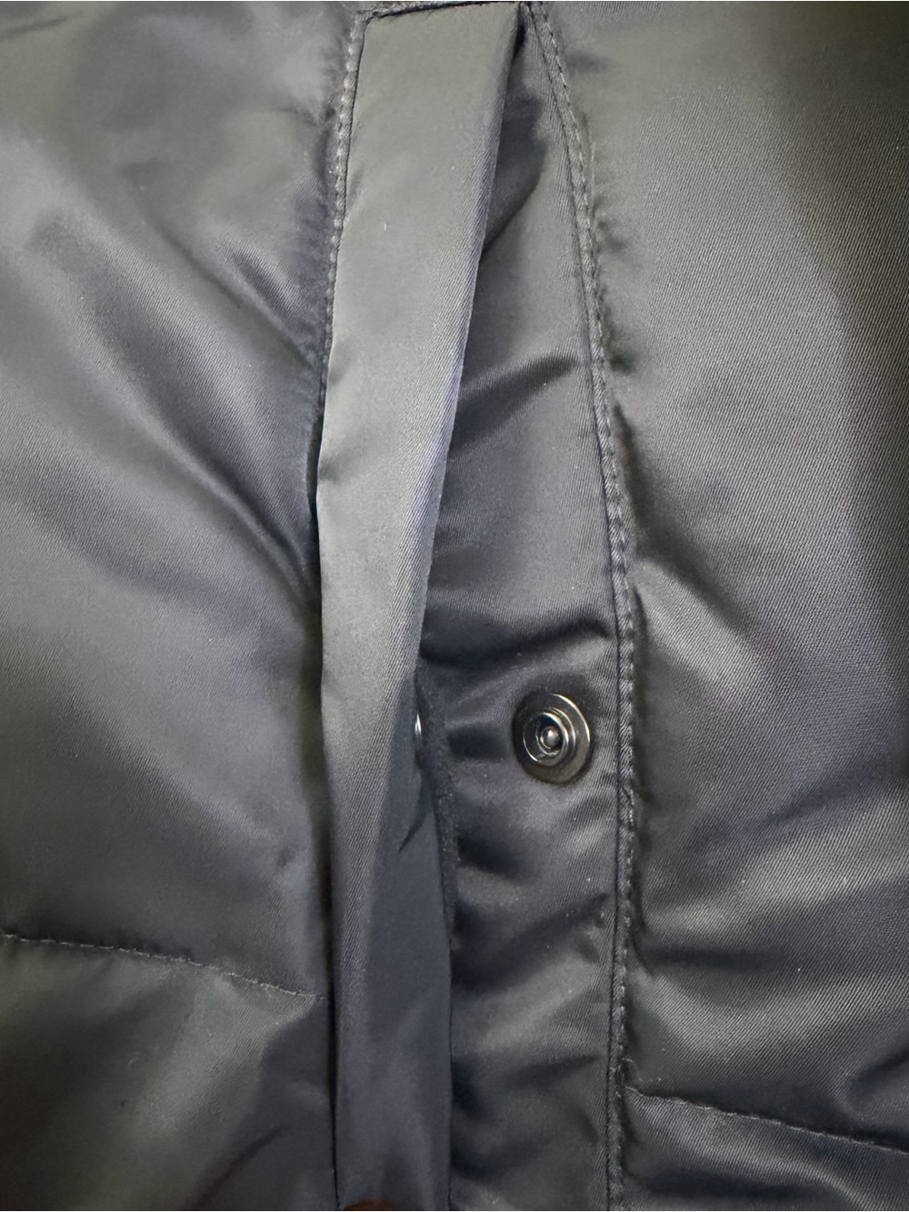Abercrombie and Fitch The A&F Ultra Collection Puffer Jacket - Picture 5 of 12